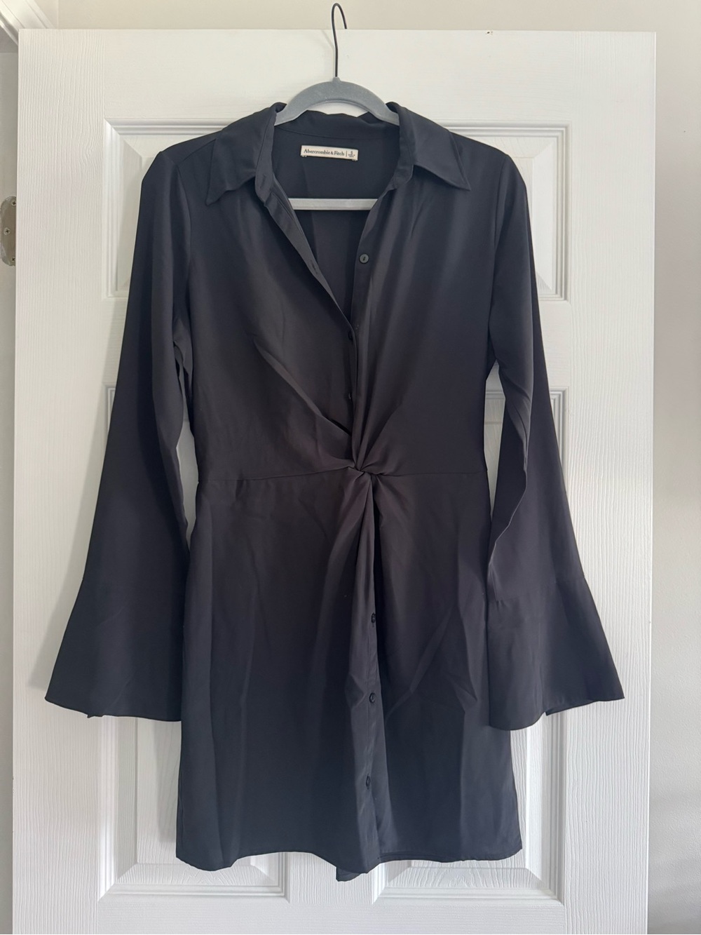 Abercrombie & Fitch Black Twist-Front Long Sleeve Dress